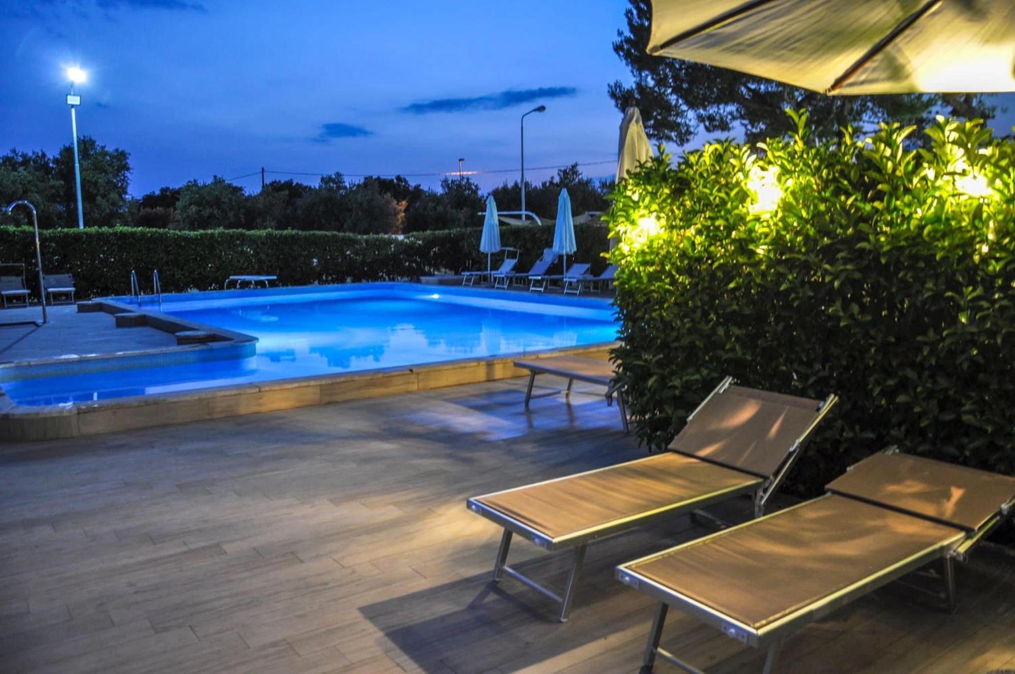 Residence Sunbeam Leporano Exterior photo